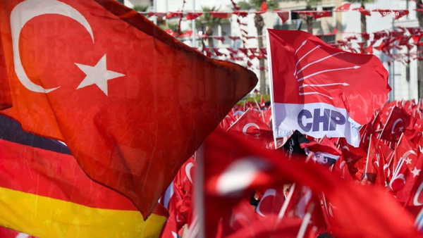 CHP Almanya Federasyonu'ndan 'İstanbul'da direniş, Almanya'da dayanışma' mitingi