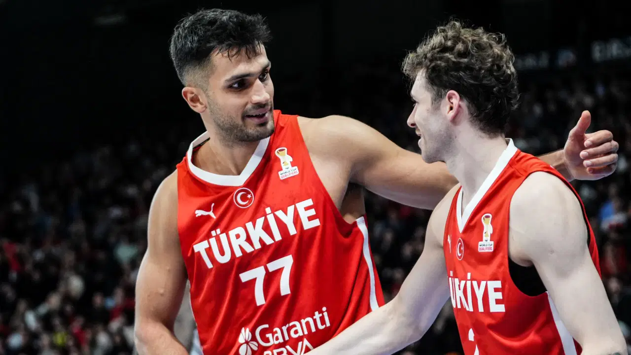 Hedef FIBA 2027 Dünya Kupası... 12 Dev Adam 2'de 2 yaptı!