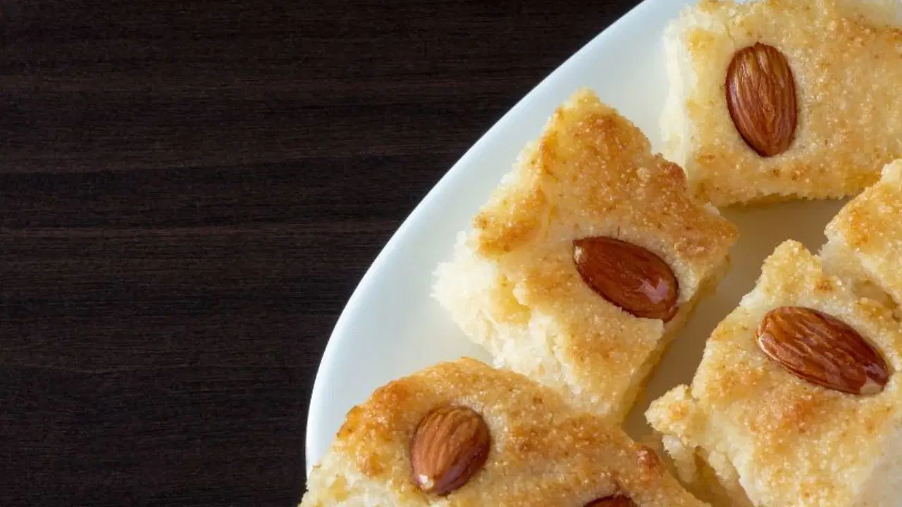 Orta Doğu'nun şerbetli klasiği: Basbousa tarifi