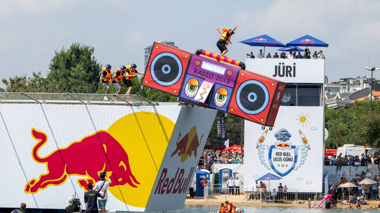 Red Bull Uçuş Günü İstanbul'da gerçekleştirilecek