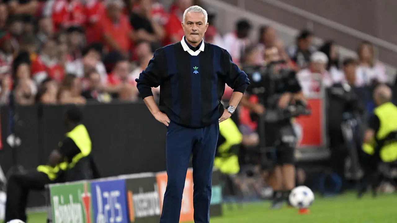 Spor yazarları, Benfica - Fenerbahçe maçını değerlendirdi: 'Savaştan kaçan general olur mu!'