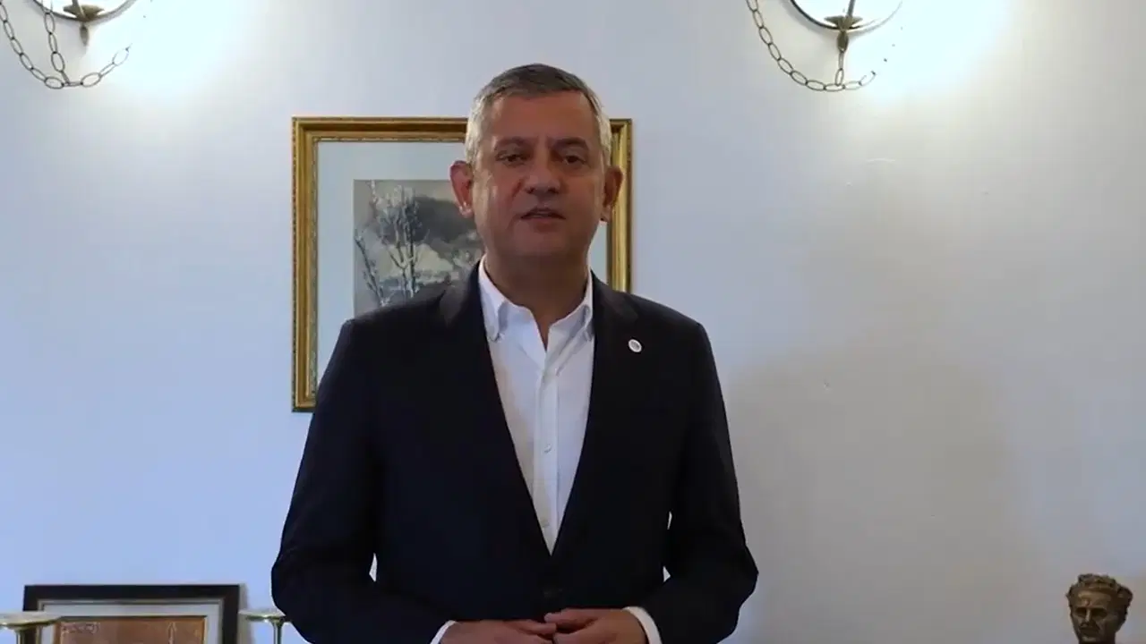 Özgür Özel videoyla duyurdu: YENİ Parti bağış kampanyası başlattı