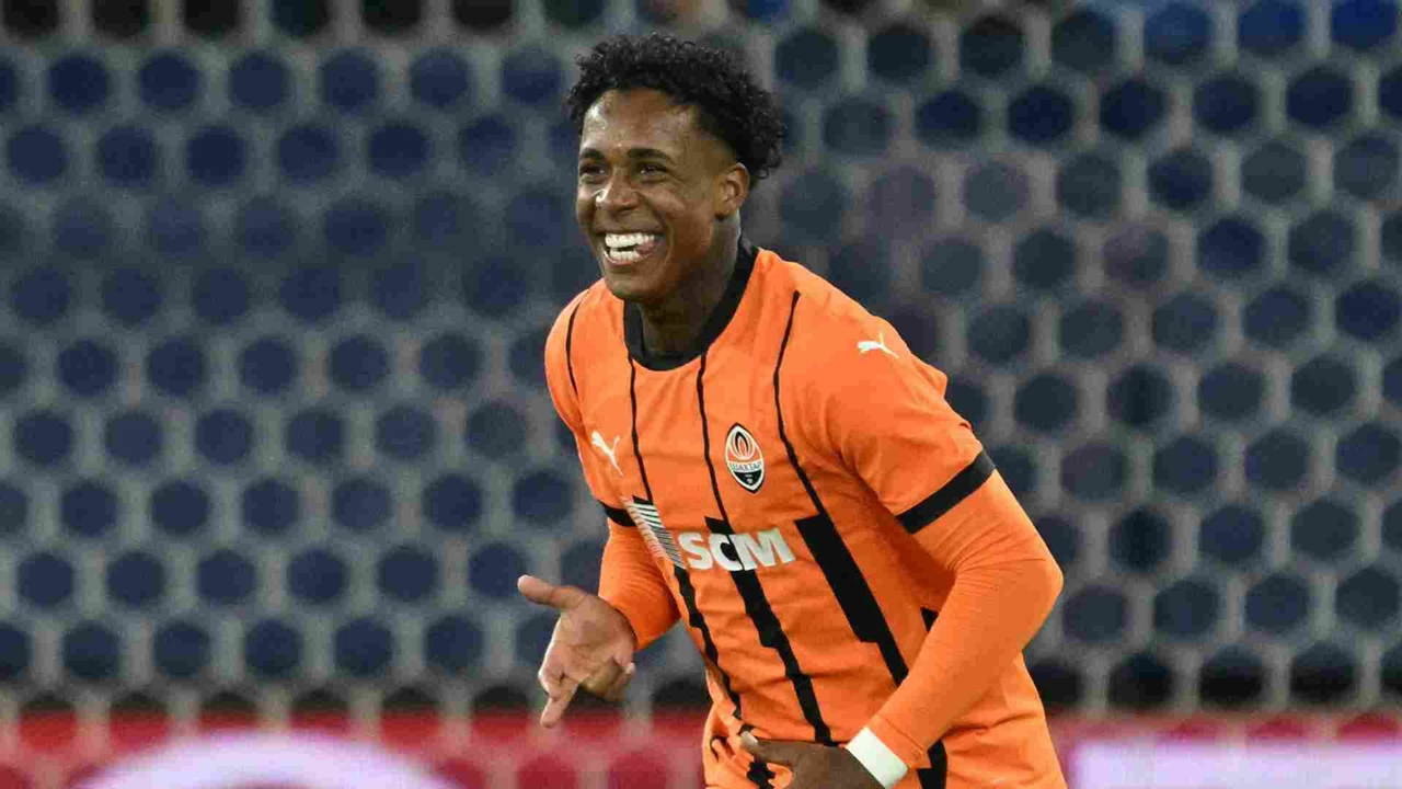 Arda Turan'ın öğrencisi rekor bedelle Premier Lig'e!