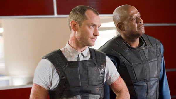 Repo Men filminin konusu ne? Repo Men filminin oyuncuları kim?