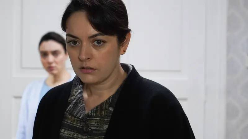 Ezgi Mola kim, kaç yaşında? Ezgi Mola ve eşi boşandı mı?