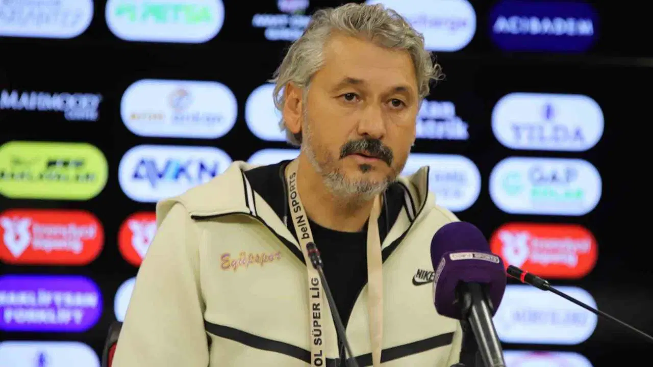 Eyüpspor'un yeni teknik direktörü resmen belli oldu!