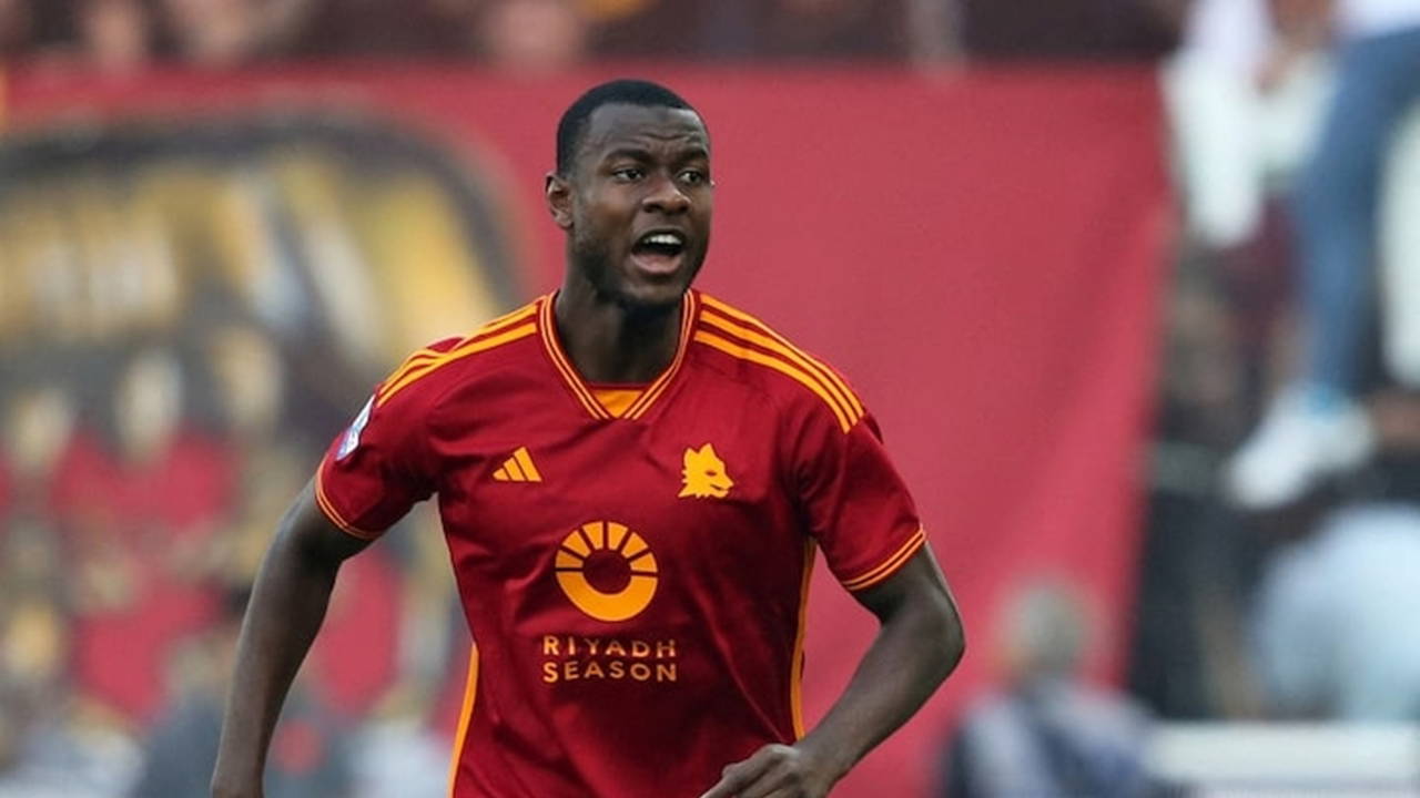 Galatasaray'dan stoper operasyonu: Roma'nın istediği bonservis belli oldu! 