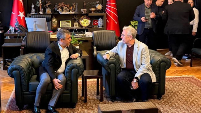 Mansur Yavaş’tan Özgür Özel’e ziyaret