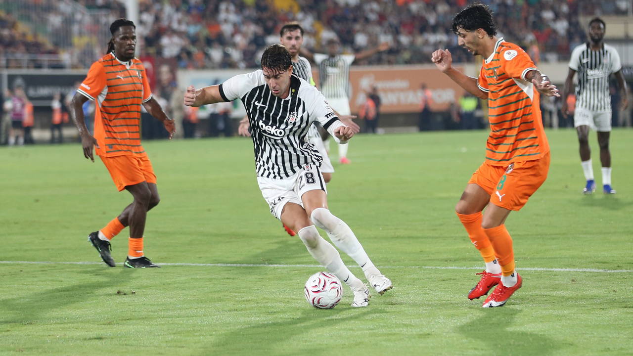 Spor yazarları Alanyaspor - Beşiktaş maçını yorumladı: 'Vincenzo Italiano, Süper Lig gerçeğiyle karşılaştı'