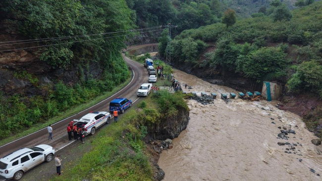 Giresun’da sel: Kayıp 2 kişi aranıyor