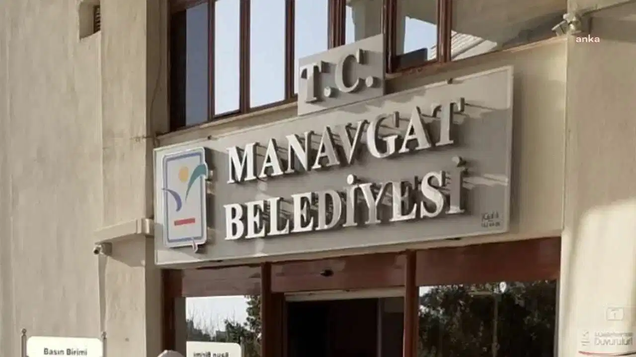 Manavgat İlçe Seçim, CHP’li belediye meclis üyesi yedek üyelerini Manavgat Belediye Başkanlığı'na bildirdi