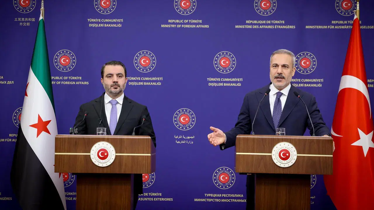 Suriye Dışişleri Bakanı Türkiye'ye geldi... Hakan Fidan: 'SDG çıbanbaşı olmamalı'