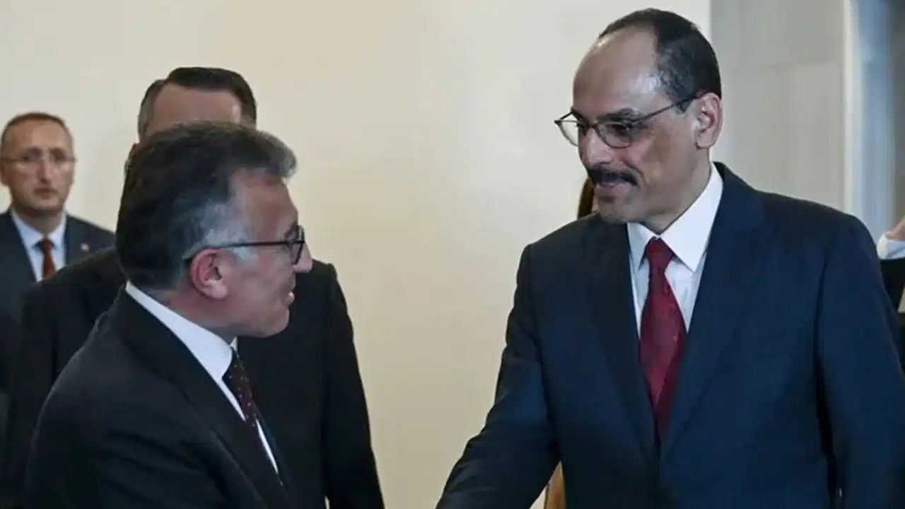 MİT Başkanı Kalın'dan, AKP'ye ziyaret