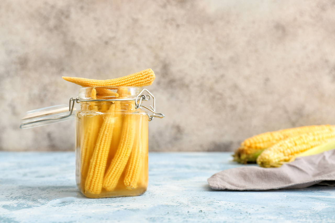 Kış sofralarına çok yakışan enfes lezzet: Mısır turşusu tarifi