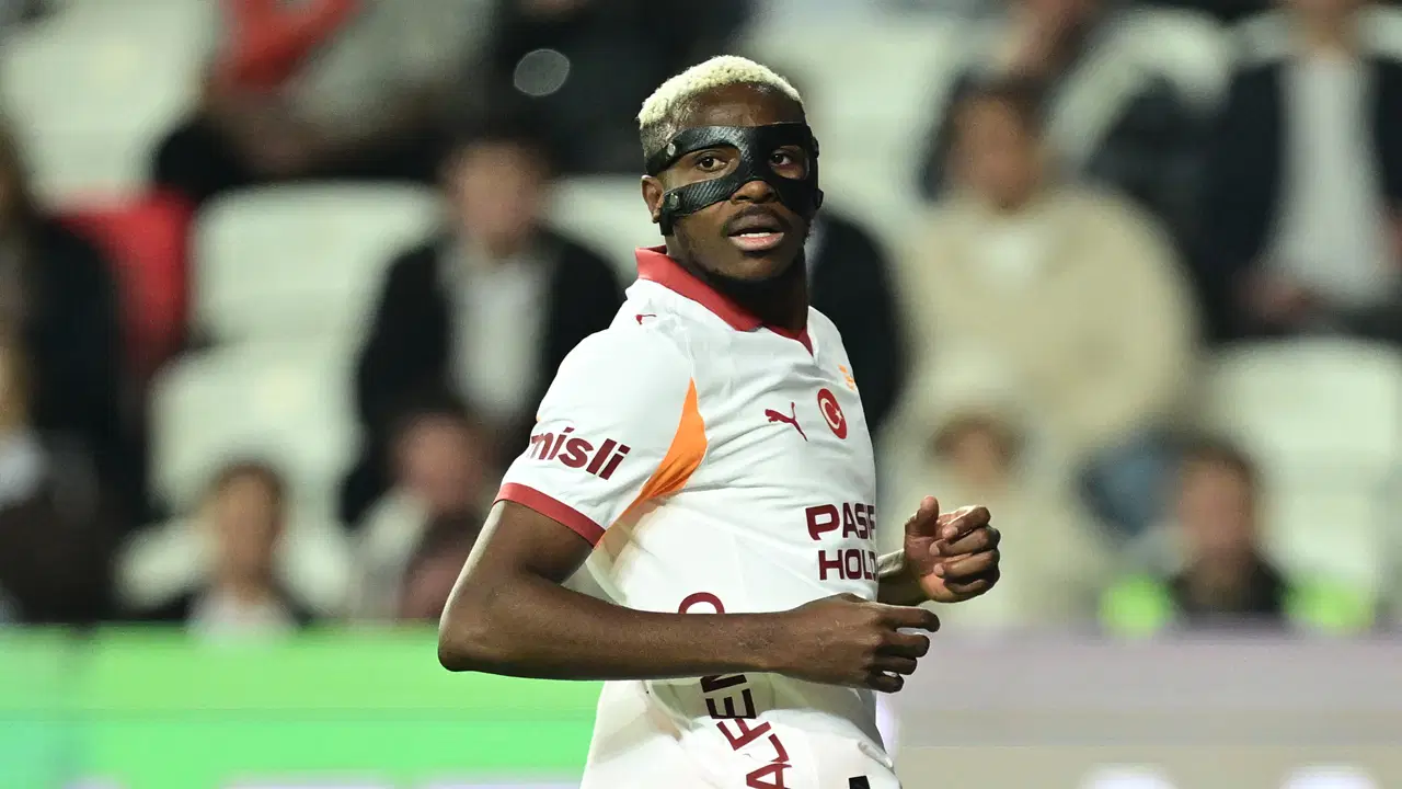 Galatasaray'da Victor Osimhen cezalı duruma düştü