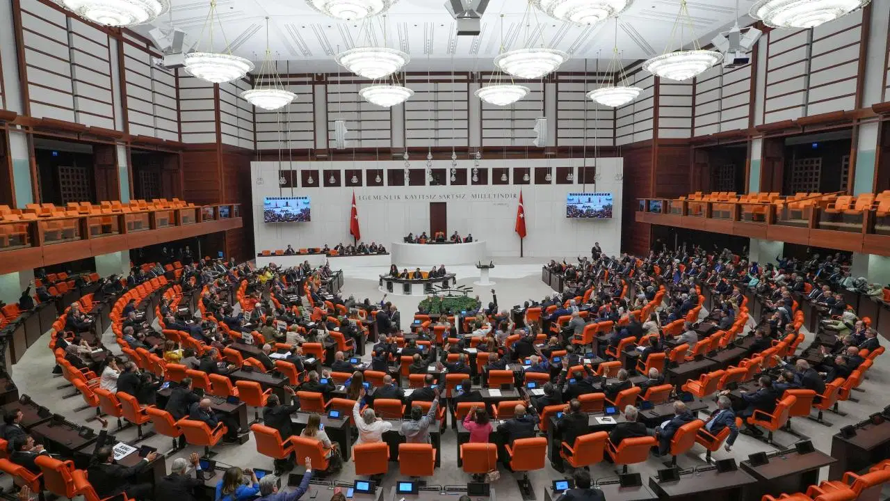 Çerçeve yasa yarın Genel Kurul’da görüşülecek: 592 milletvekilinden 410’u ‘Evet’e hazır!