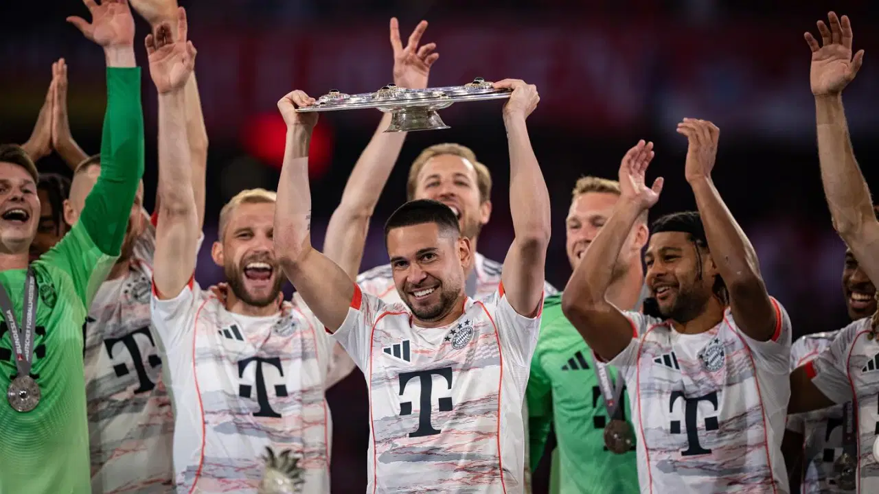 Bayern Münih'ten Raphael Guerreiro kararı: Resmen açıklandı!