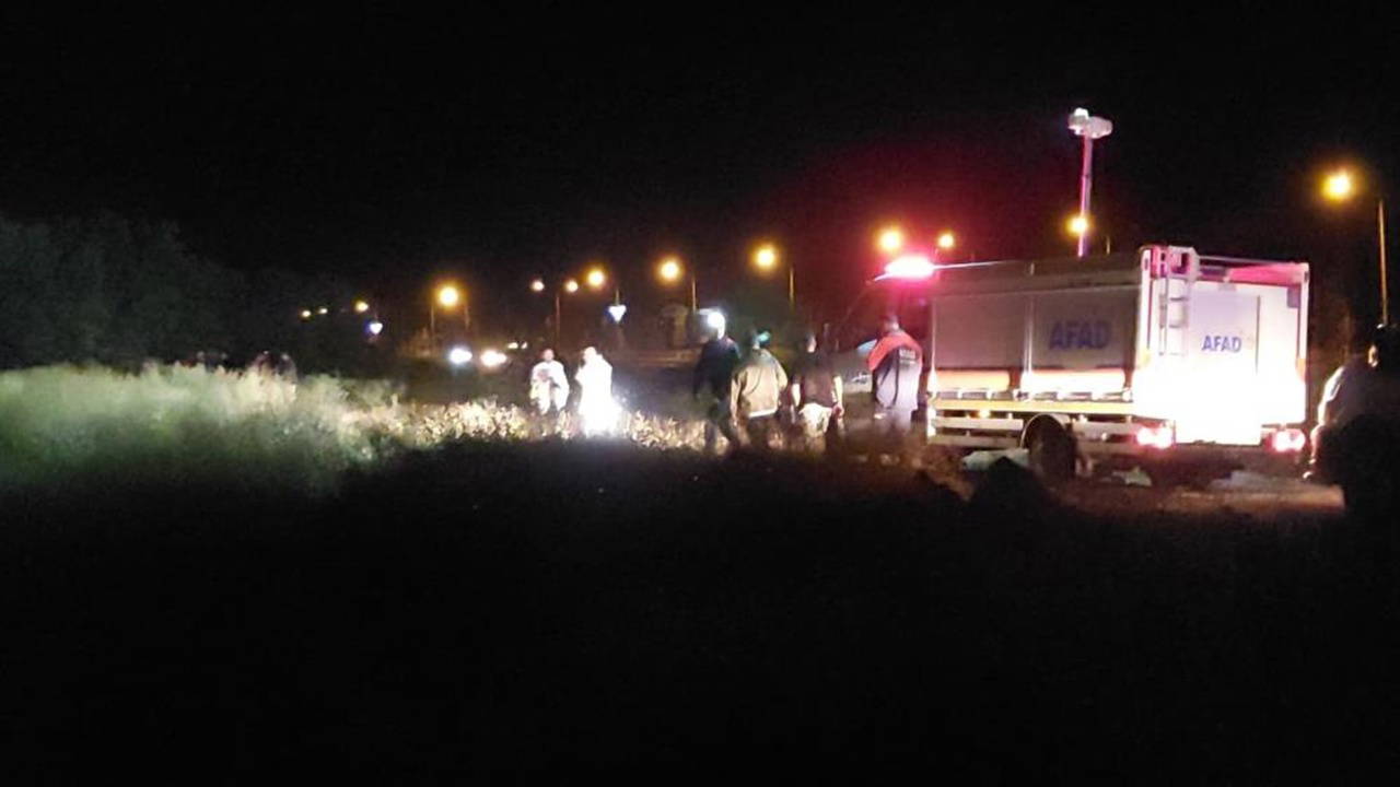 Çevre yolu üzerinde erkek cesedi bulundu: Kimliği belirlenemedi