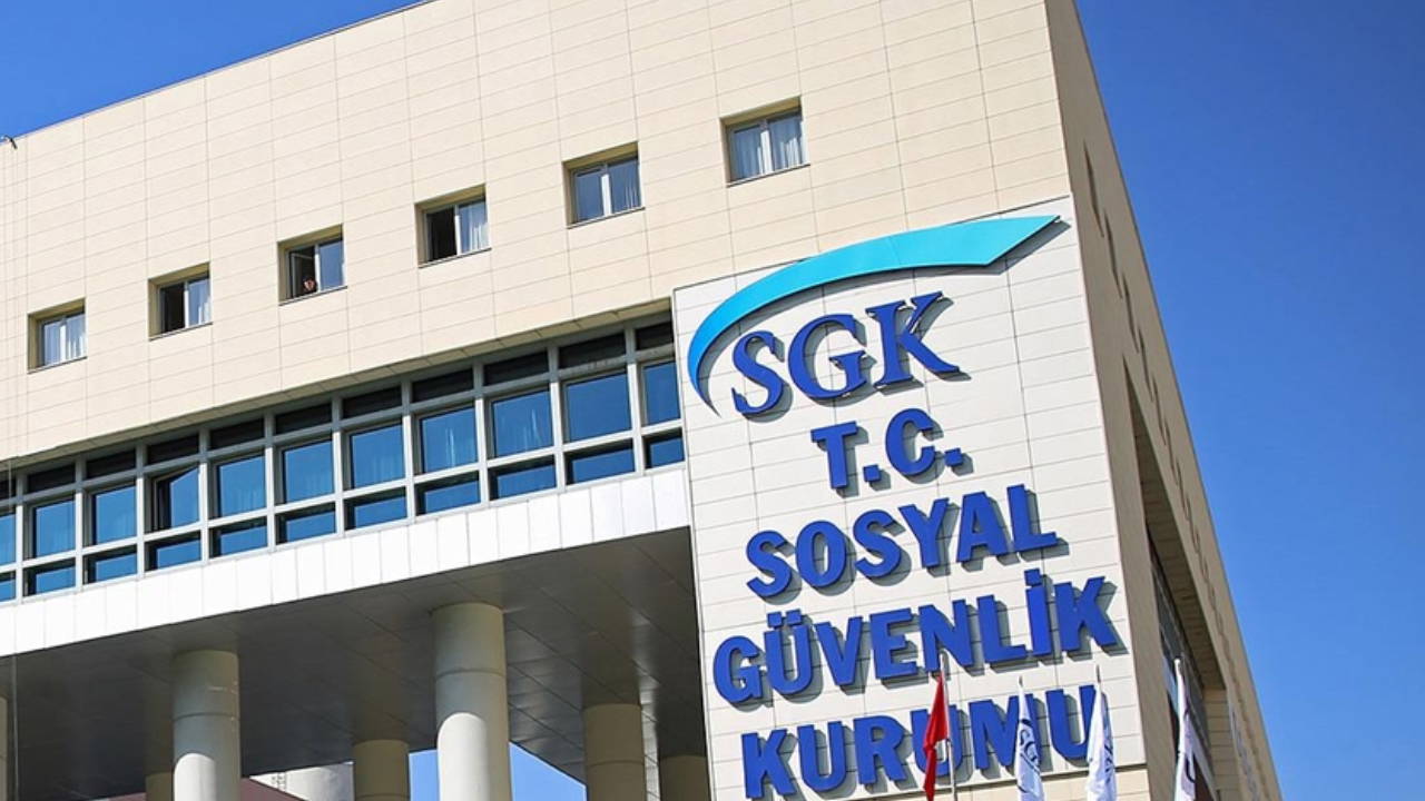CHP’li Başevirgen'den 'SGK'de çifte maaş' tepkisi: 'Bu bir hata değil, bu bir göz göre göre yapılan usulsüzlük'