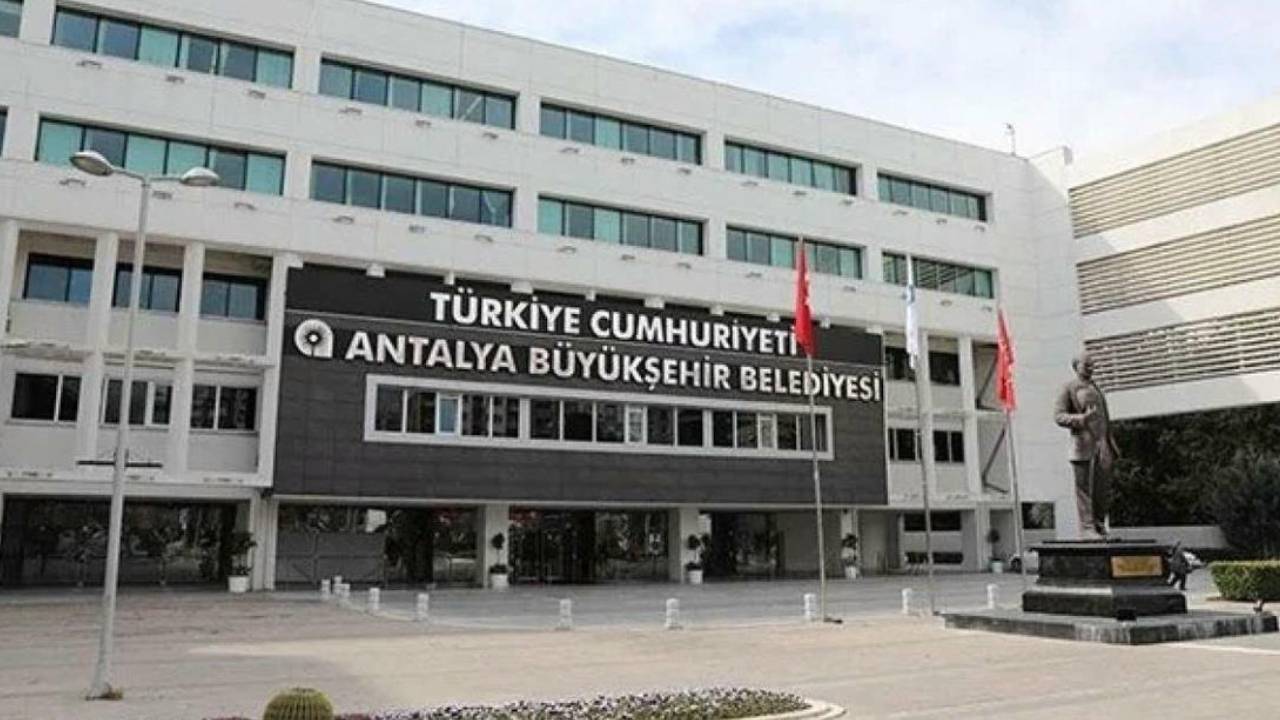 Muhittin Böcek ve oğlunun tutukluluğuna devam kararı