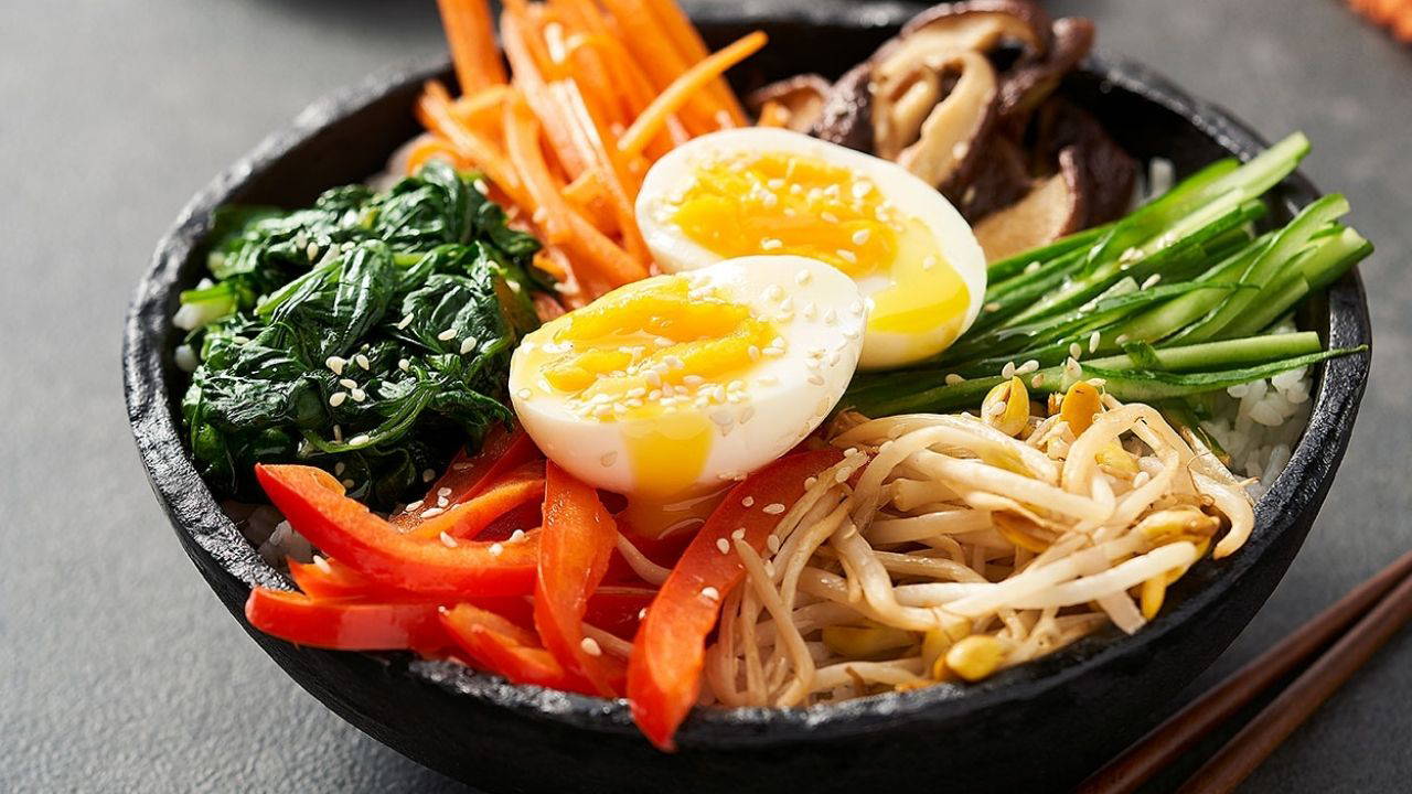 Kore mutfağının efsane lezzeti: Bibimbap