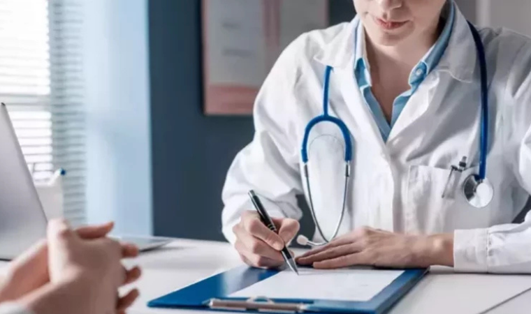 Sağlık emekçilerinden randevu isyanı: 'Bakanlık emekle oluşturulan sistemi bozdu'