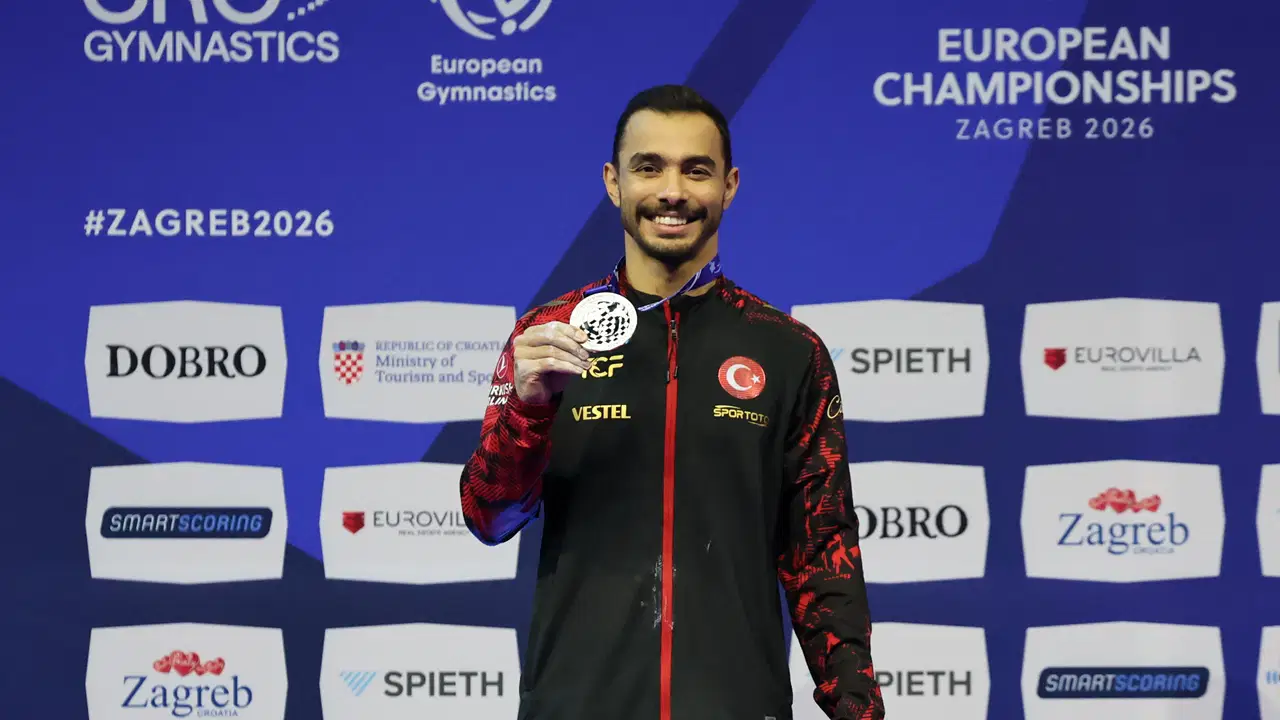 Milli cimnastikçi Ferhat Arıcan, Avrupa ikincisi oldu