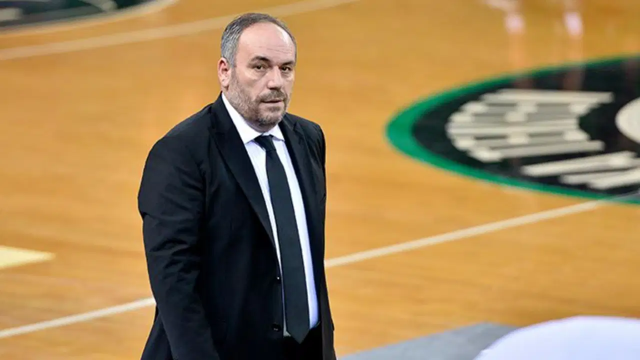 Karşıyaka yeni başantrenörünü resmen açıkladı!