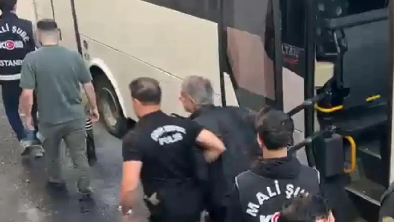 İBB’ye bir operasyon daha: 11 kişi tutuklandı