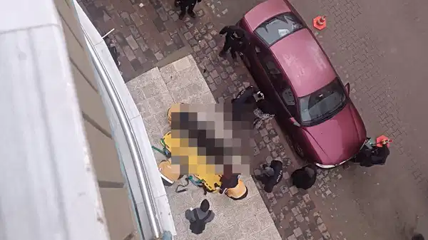 Siirt'te şüpheli ölüm... 3. kattan düşen kadın yaşamını yitirdi!