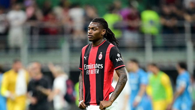 Rafael Leao’dan Fenerbahçe taraftarını heyecanlandıran hareket