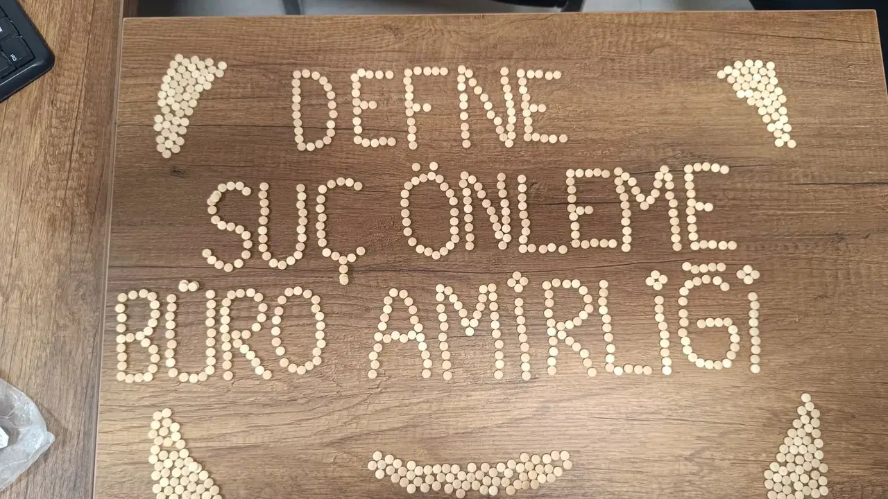 Ekiplerden Defne'de operasyon: 840 adet uyuşturucu hap ele geçirildi