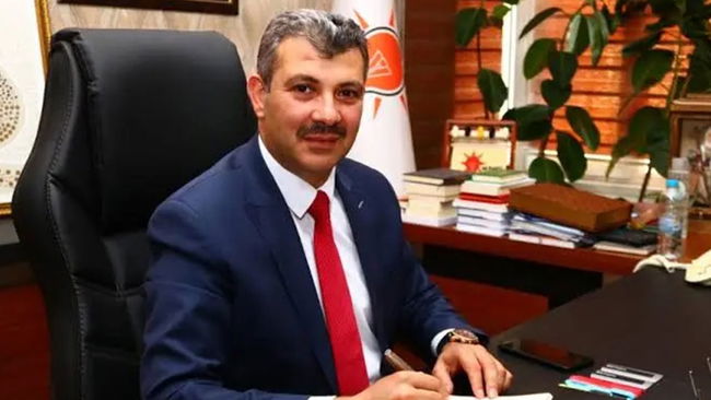 Eşine 'fakirlik belgesi' aldırmıştı  