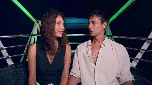 Bu Mutlu Günümüzde filminin konusu ne? Bu Mutlu Günümüzde filminin oyuncuları kim?