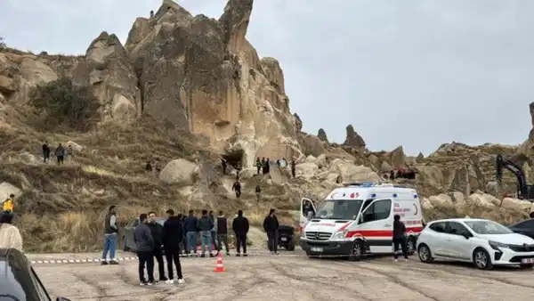 Kapadokya’da facia göz göre göre mi geldi? Mimar Çöloğlu’dan kritik uyarı: 'Ana yol güzergahında çok sayıda peribacası yıkılma riski taşıyor’