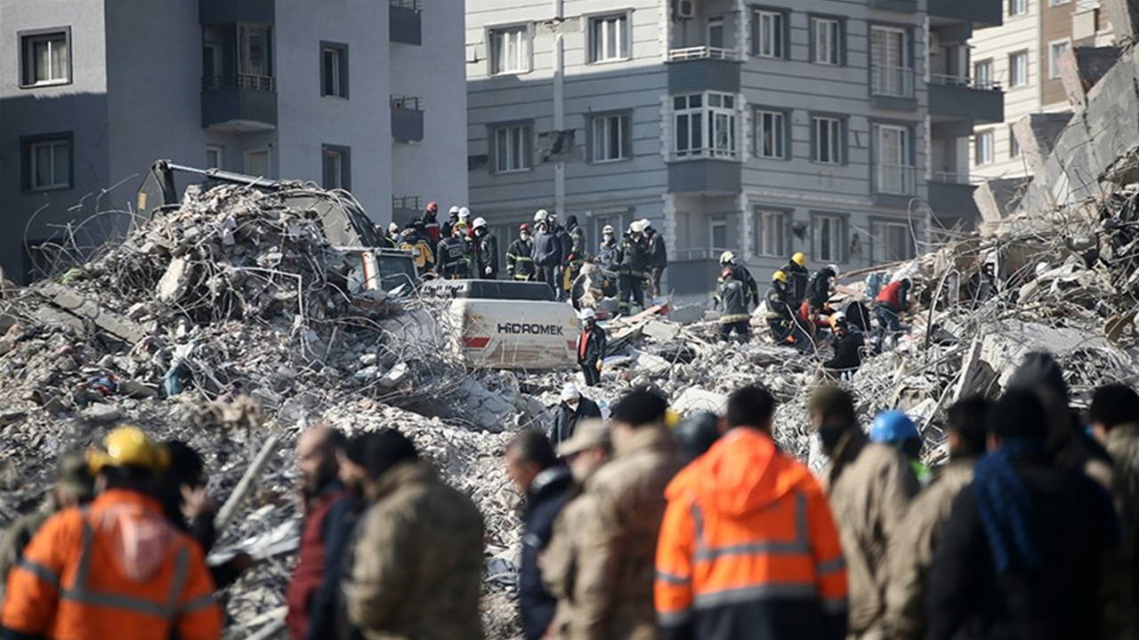 6 Şubat depremlerine ilişkin idari davalar sürüyor... Kamu kurumlarının kusur oranları ve savunmaları ortaya çıktı: AFAD ve Bakanlık sorumluluk kabul etmedi!