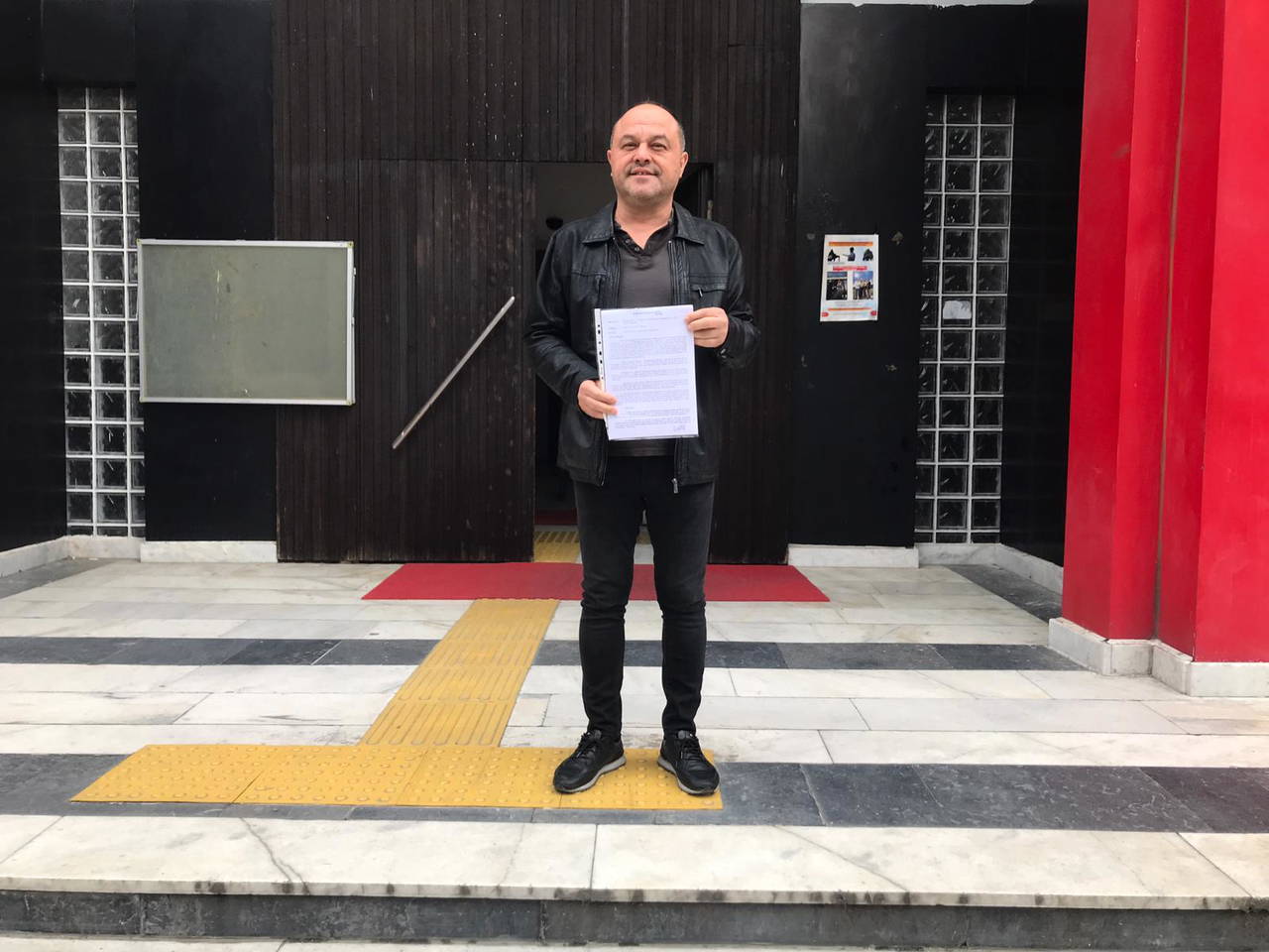 Gazeteci Tığ; haksız yere işten çıkarılma işlemine karşı hukuk zaferi kazandı ancak siyasete takıldı: İdare,mahkeme kararına uymuyor!