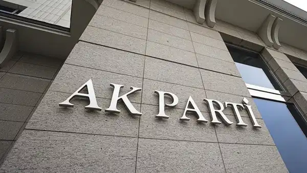 AKP'li gençlik kolları başkanı görevden alındı