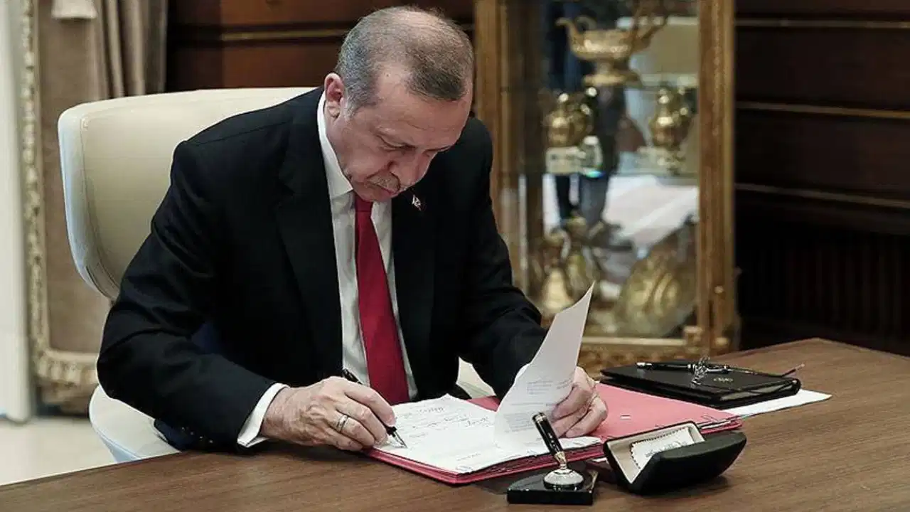 Madımak sanığı, FETÖ’cü, cinayet, fuhuş... Erdoğan 8 kişinin cezasını daha 'affetti'!
