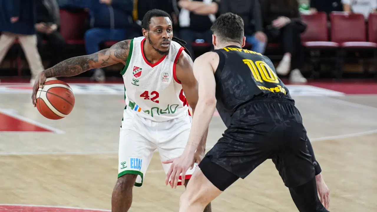 Karşıyaka 7 maçlık hasretine son verdi!