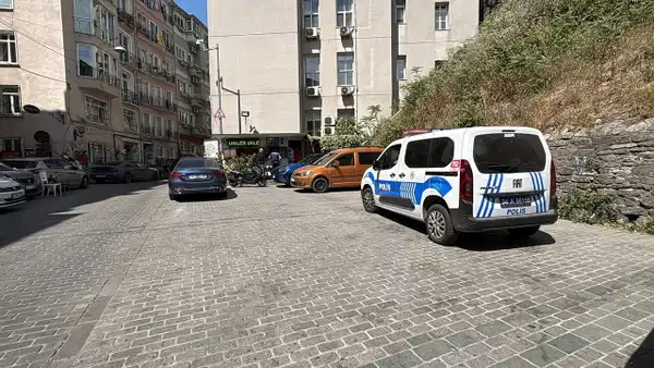 Beyoğlu’nda otopark çalışanına silahlı saldırı
