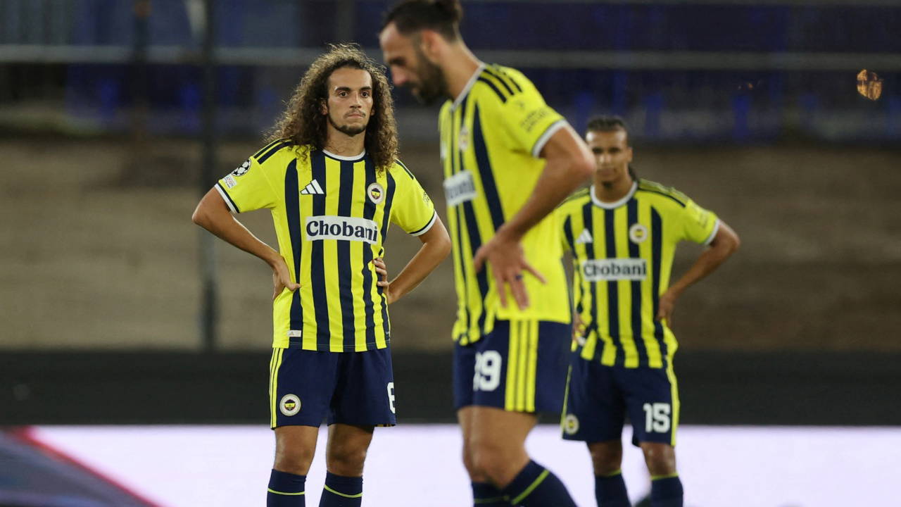 Fenerbahçe'nin Şampiyonlar Ligi'ndeki Çöküşü: Aston Villa'nın Kırım Zaferi