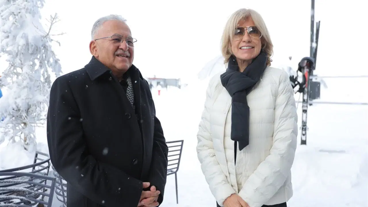 Tansu Çiller, tatil için Erciyes’te!