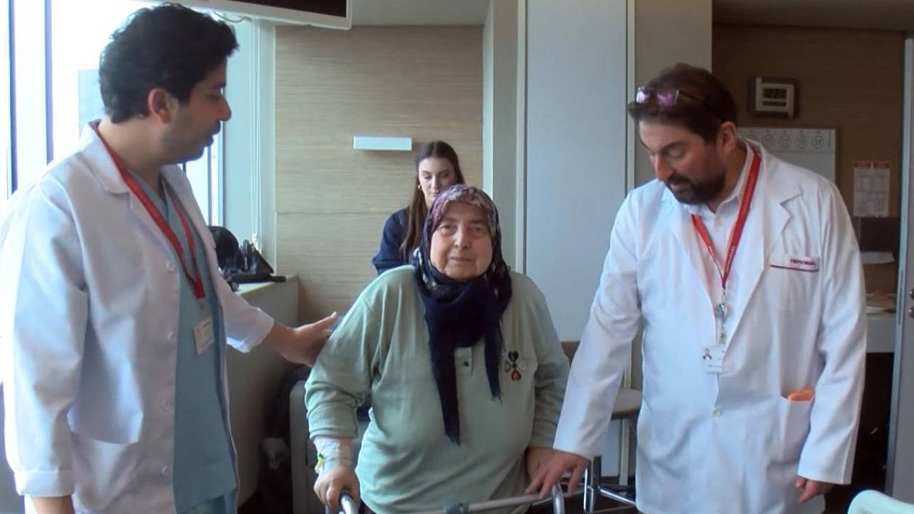 Doktorlar 'bacağı kesilecek' dedi: Başarılı ameliyatla kurtarıldı