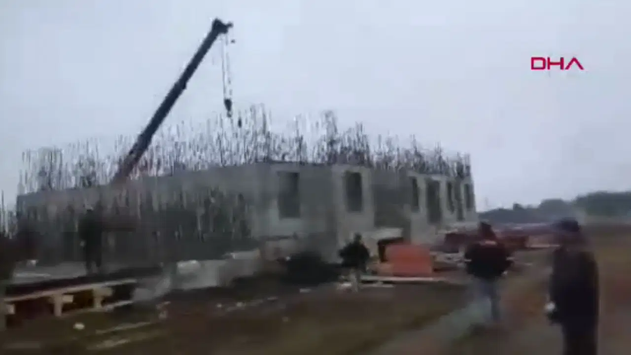Türk inşaat işçileri, Rusya'da deprem anını görüntüledi
