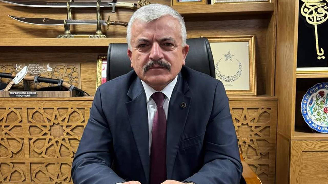 MHP'de taciz iddiasının yarattığı kriz büyüyor... 6 isim istifa etti!