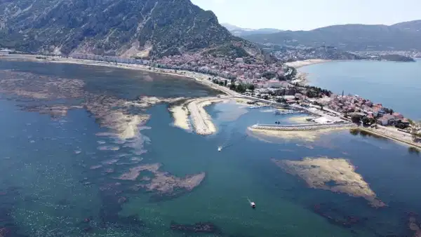 Eğirdir Gölü'nde tehlike çanları: '30 yılın en iyi yağışı' yanılsama mı çıktı?
