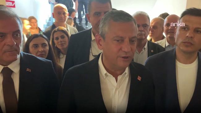 Özel, İBB Davası'nda: 'Mahkeme taklidi bile yapmaya çalışmayan bir düzmece'