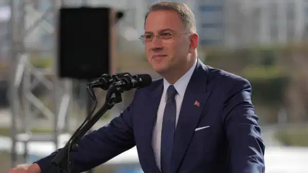 Mehmet Murat Çalık yeniden hastaneye kaldırıldı