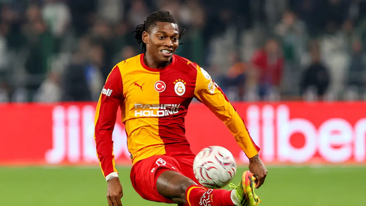Rafael Leao, Galatasaray'da ilk golünü attı